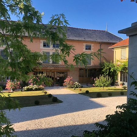 Domaine Hotel De France Cunfin 외부 사진