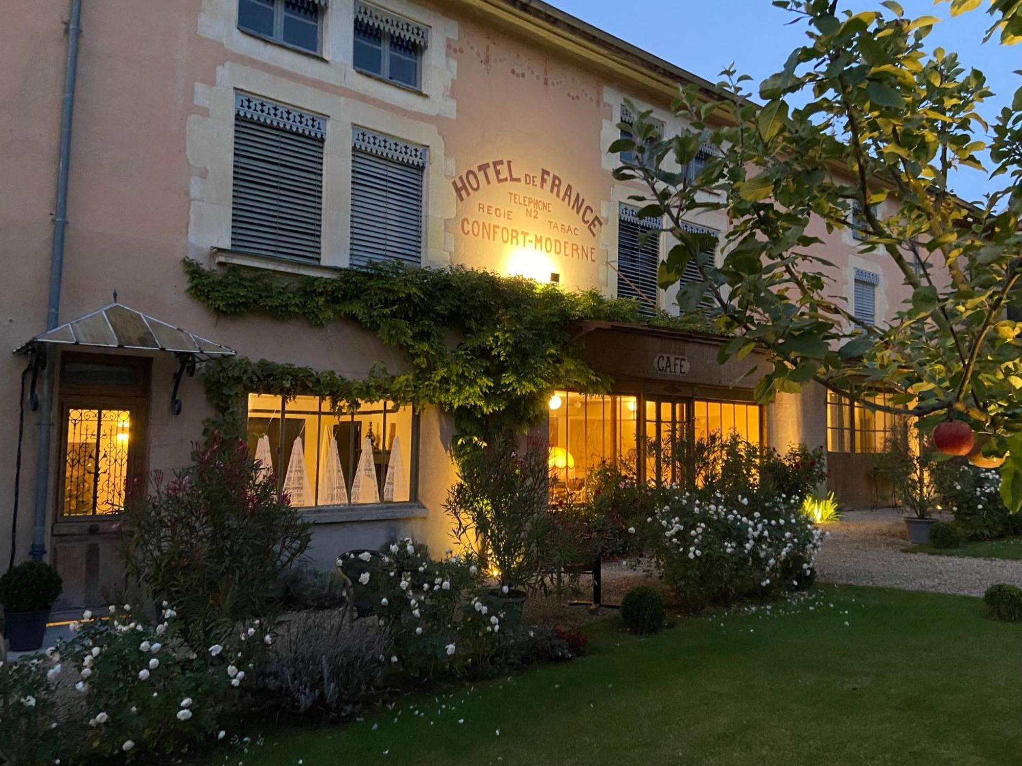 Domaine Hotel De France Cunfin 외부 사진